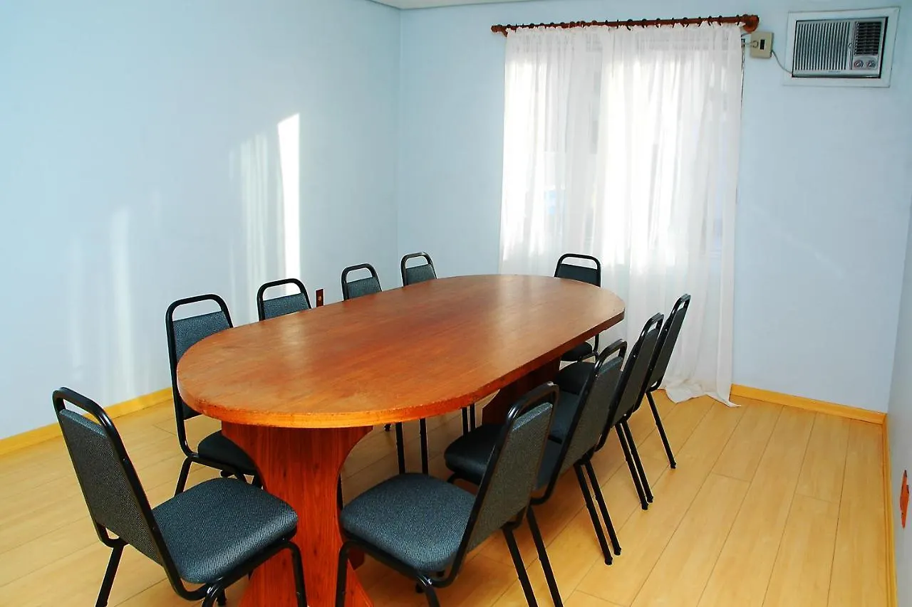 Milao Hotel 포르투알레그리 3*,