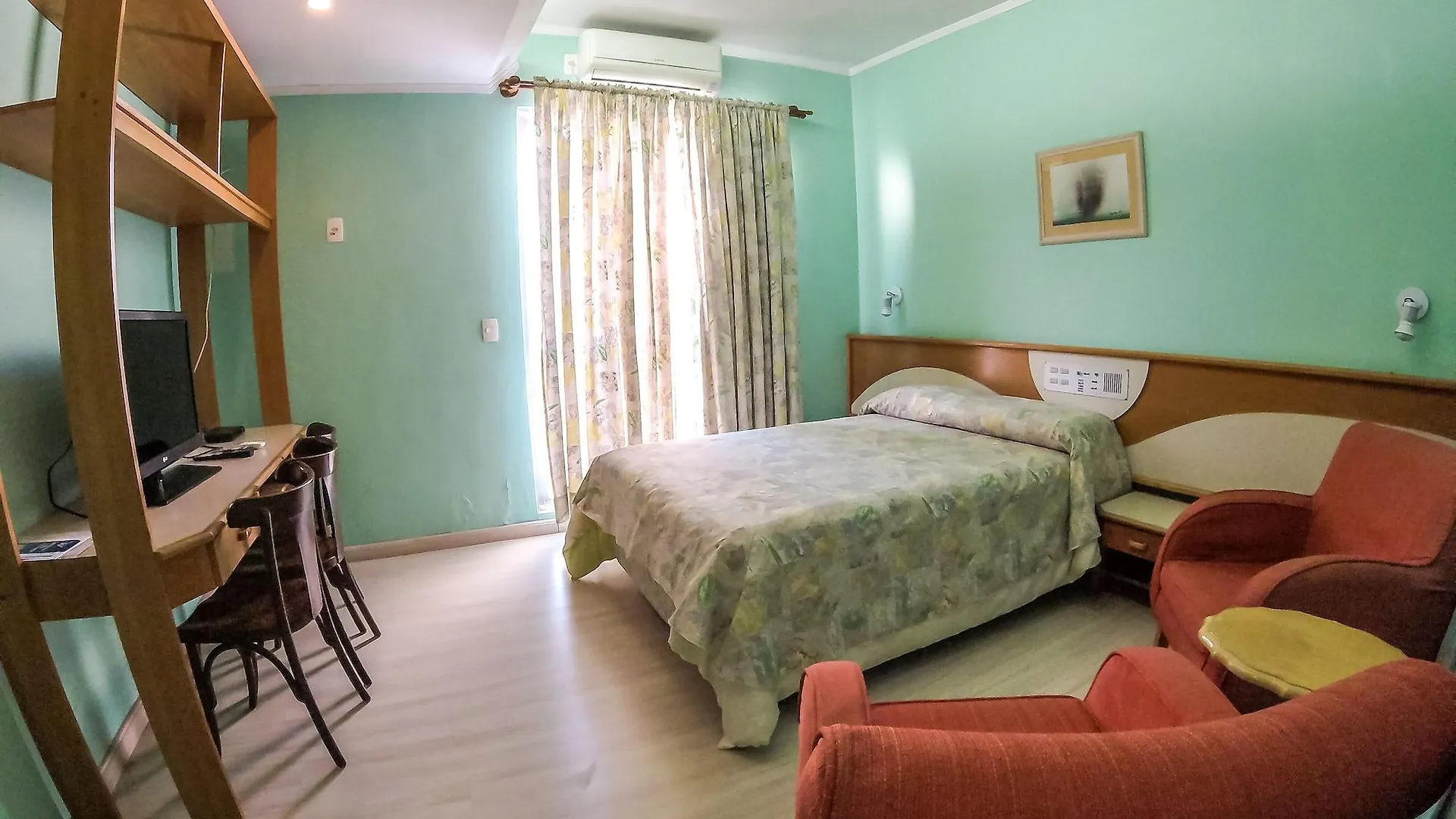 Milao Hotel Porto Alegre 3*,