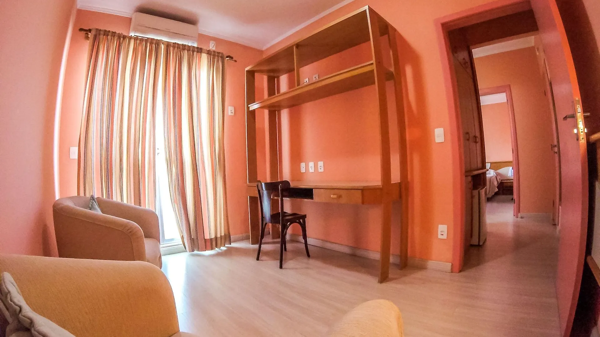***  Milao Hotel Porto Alegre Brésil