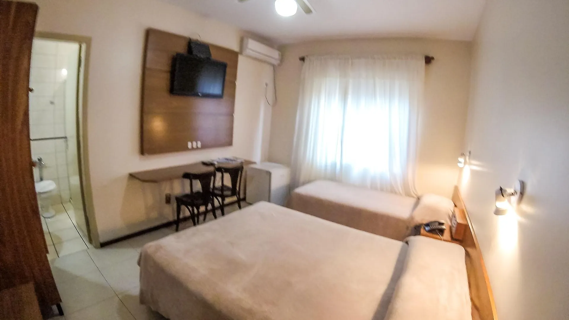 Milao Hotel 阿雷格里港 3*,