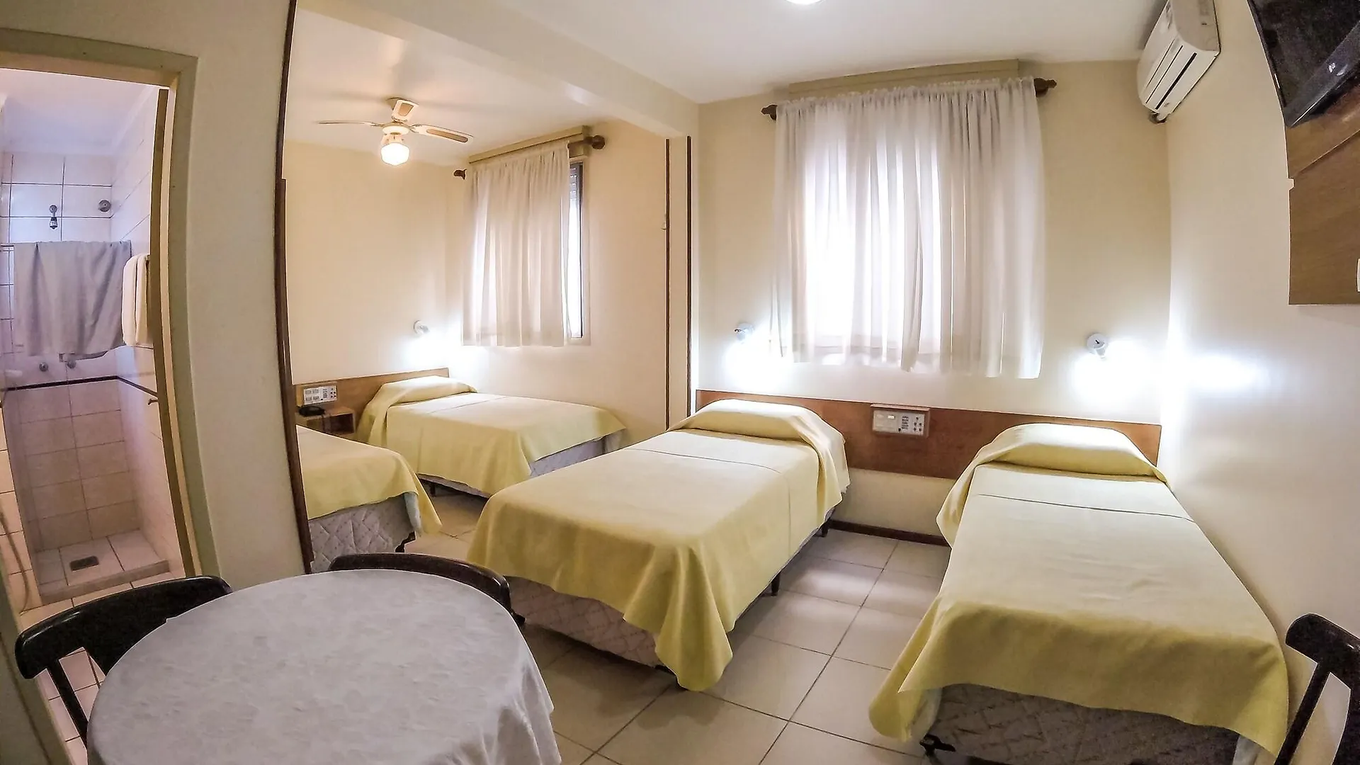 Milao Hotel 阿雷格里港