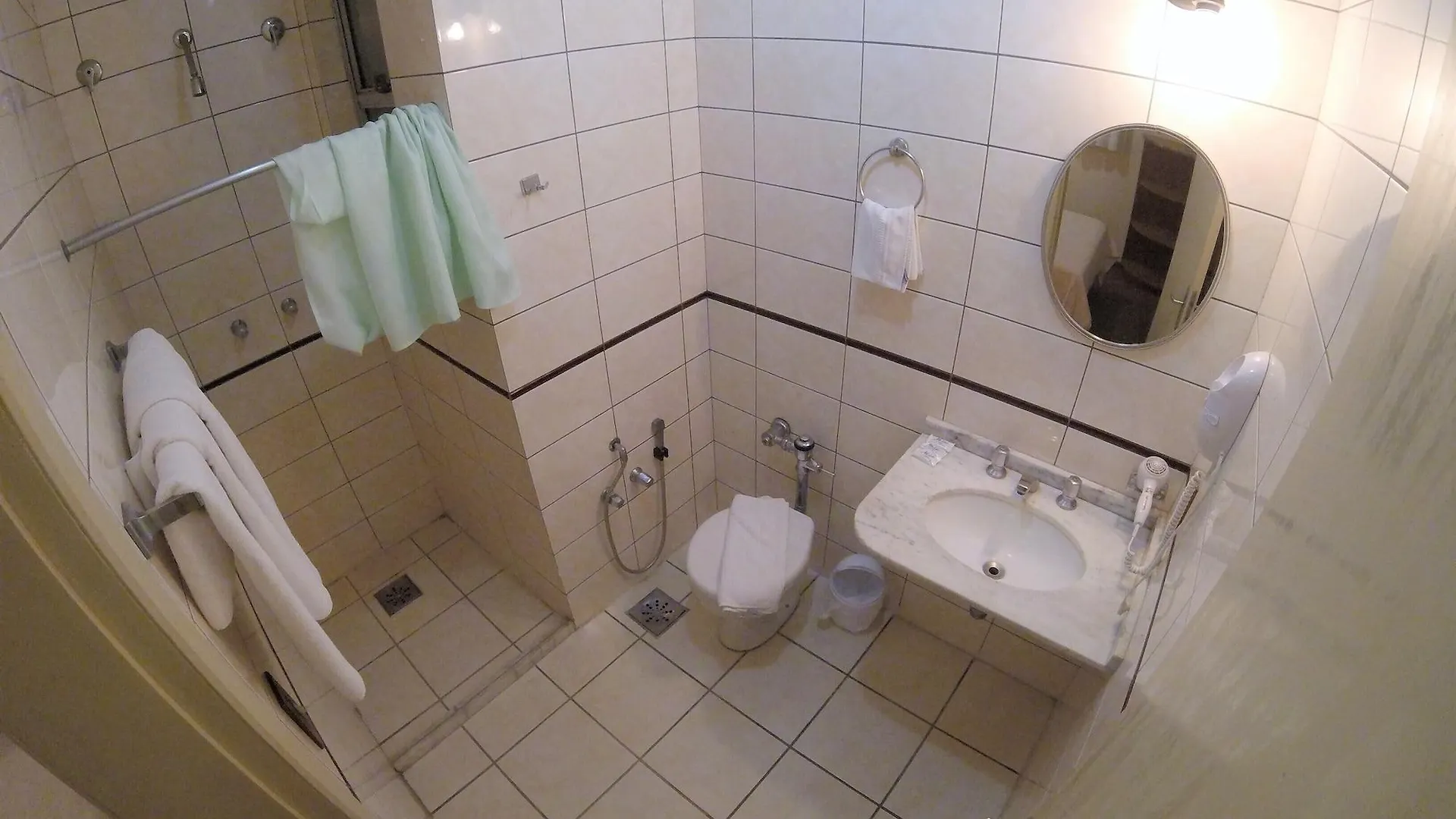 Milao Hotel 阿雷格里港 3*,
