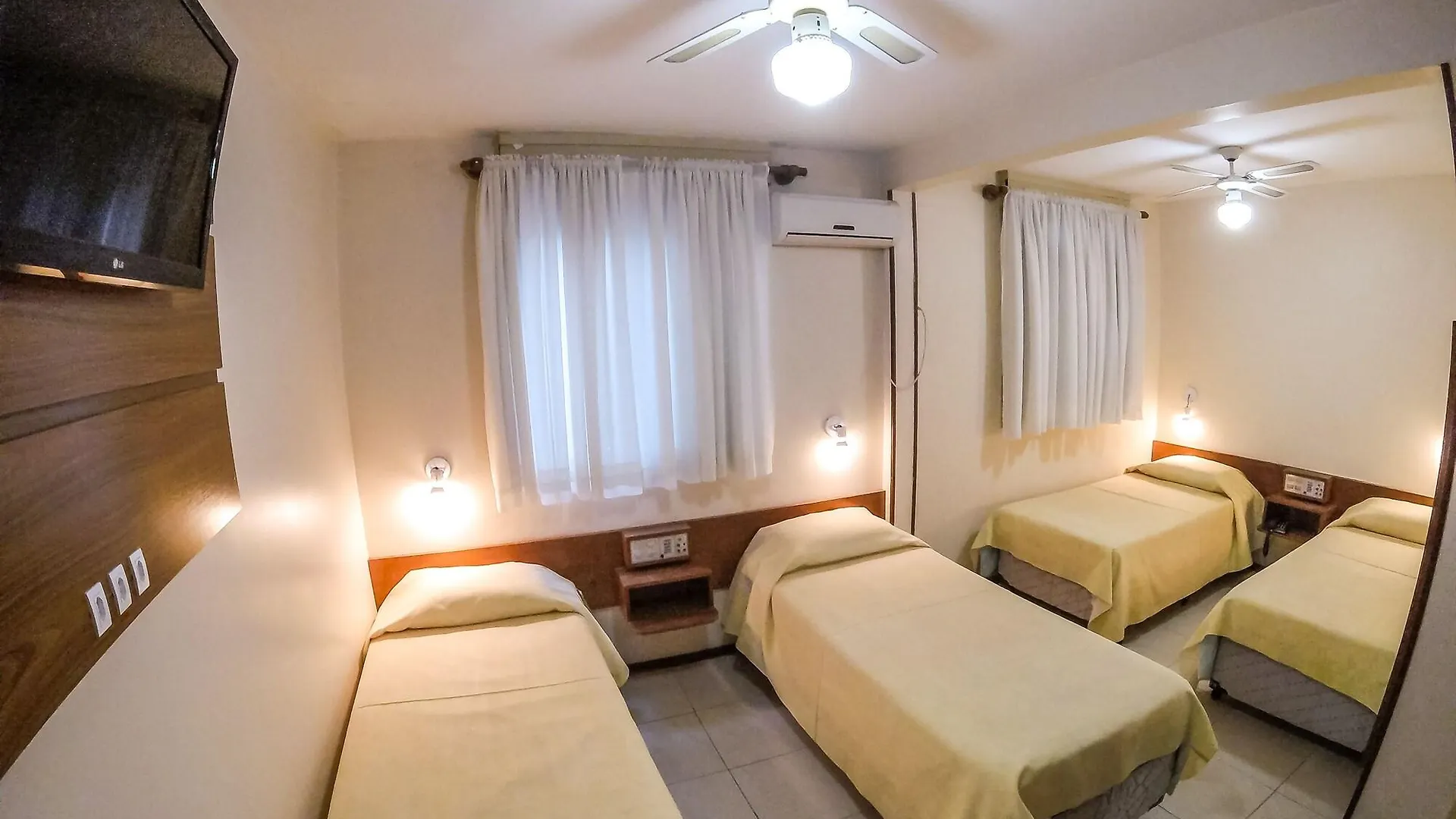 Milao Hotel 阿雷格里港 3*,  巴西