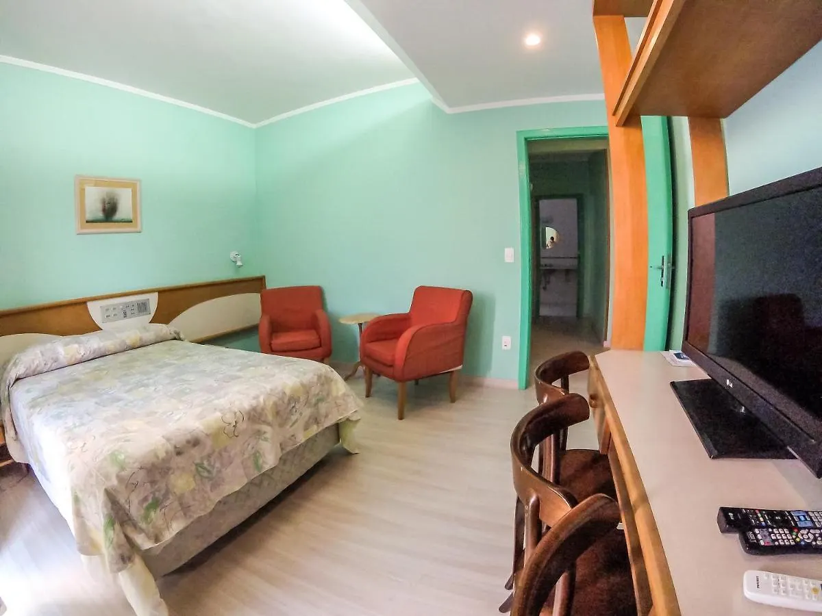 Milao Hotel 阿雷格里港